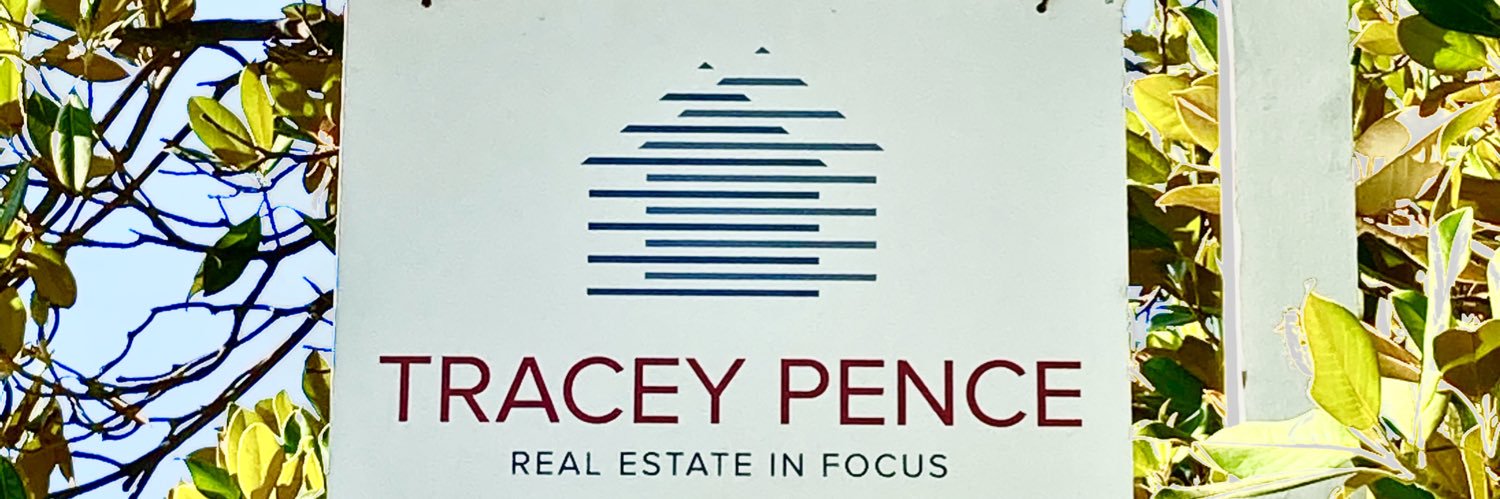 Tracey Sells LA banner