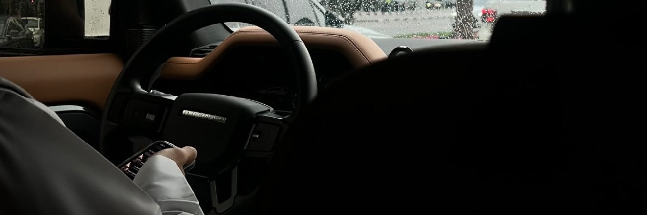 D000's profile banner image