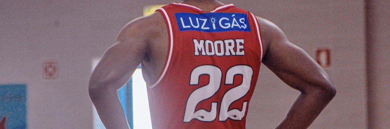 quise_22's profile banner image