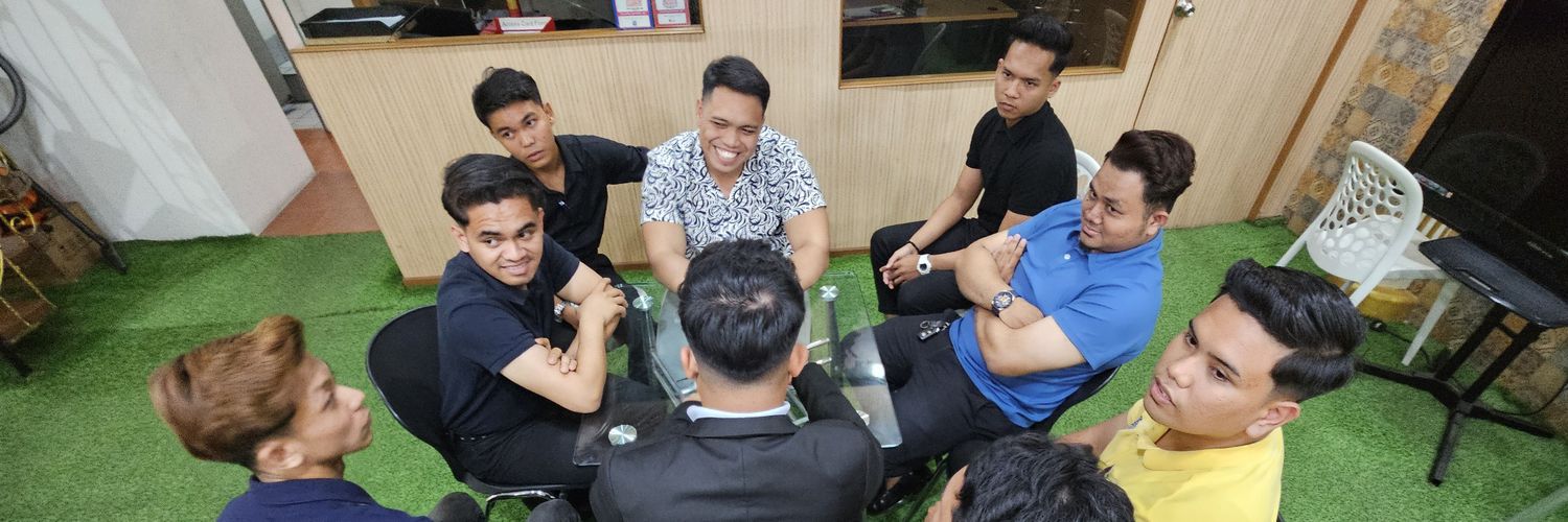 farisnazrin_'s profile banner image