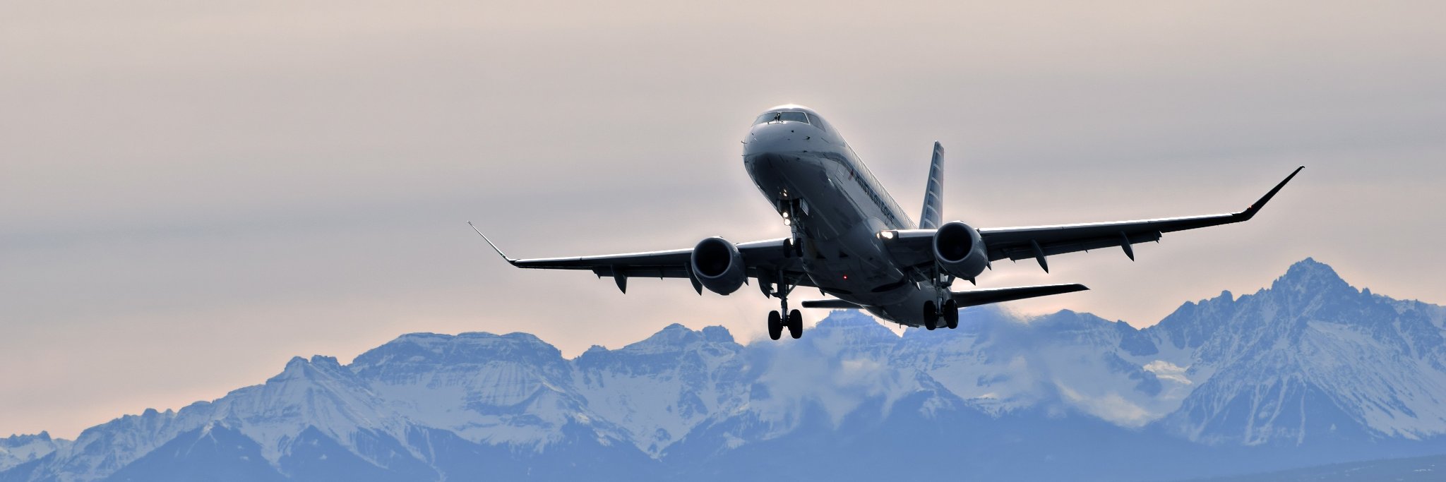 Montrose Airport banner