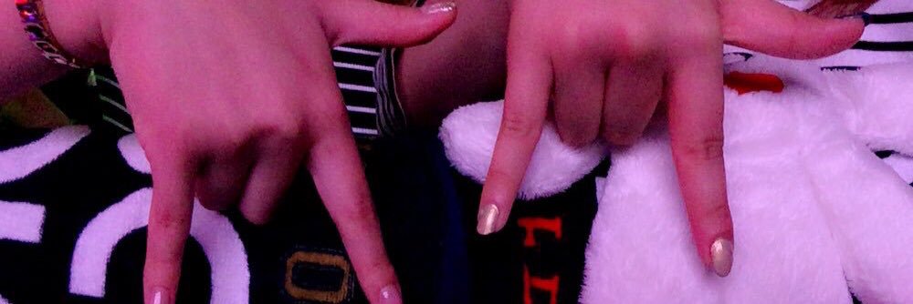 m_t_i_a's profile banner image