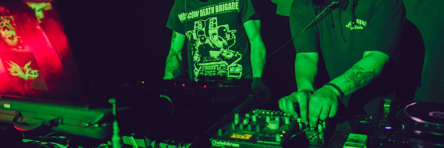 kickinthecop's profile banner image