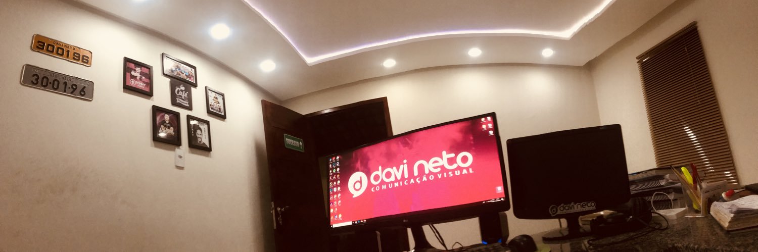 daviacari's profile banner image