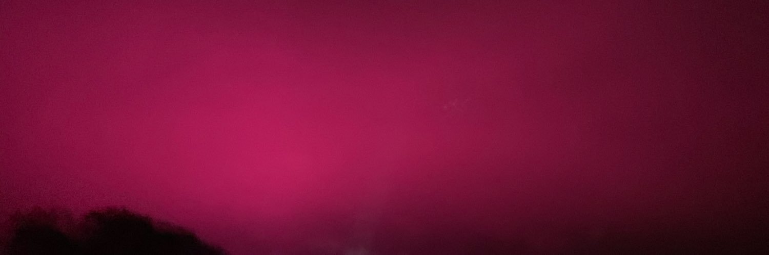 deluxeee3's profile banner image