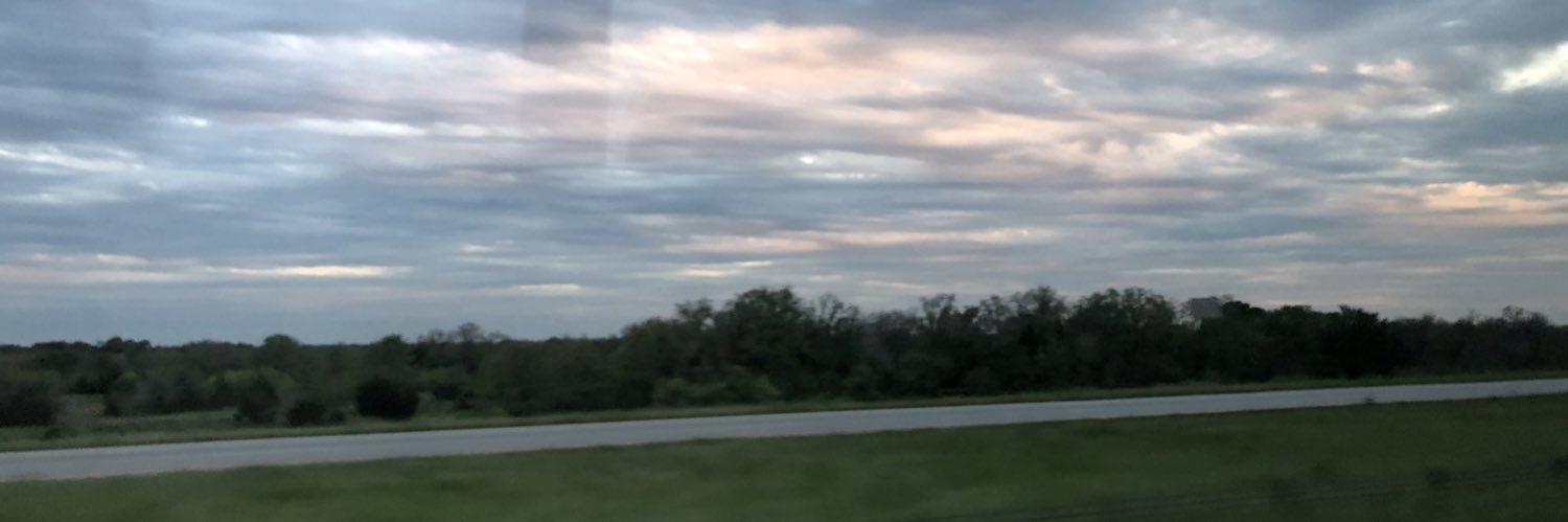 isabelgzag's profile banner image