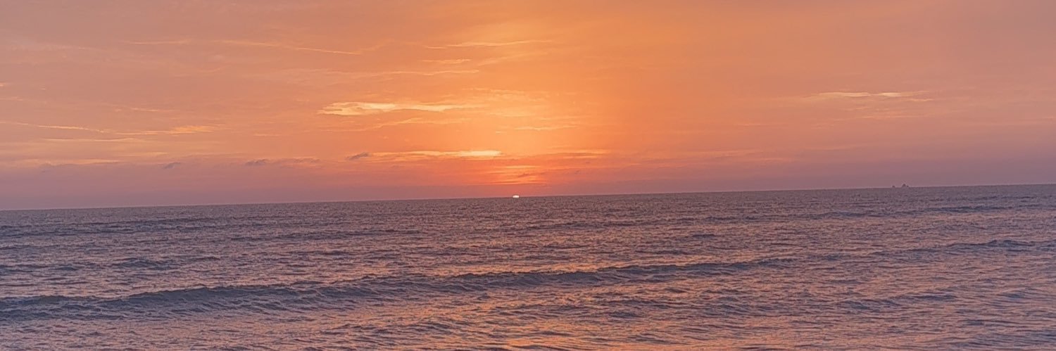 kekaperu's profile banner image
