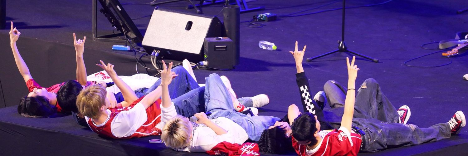 𝘺𝘢𝘴⭐ banner