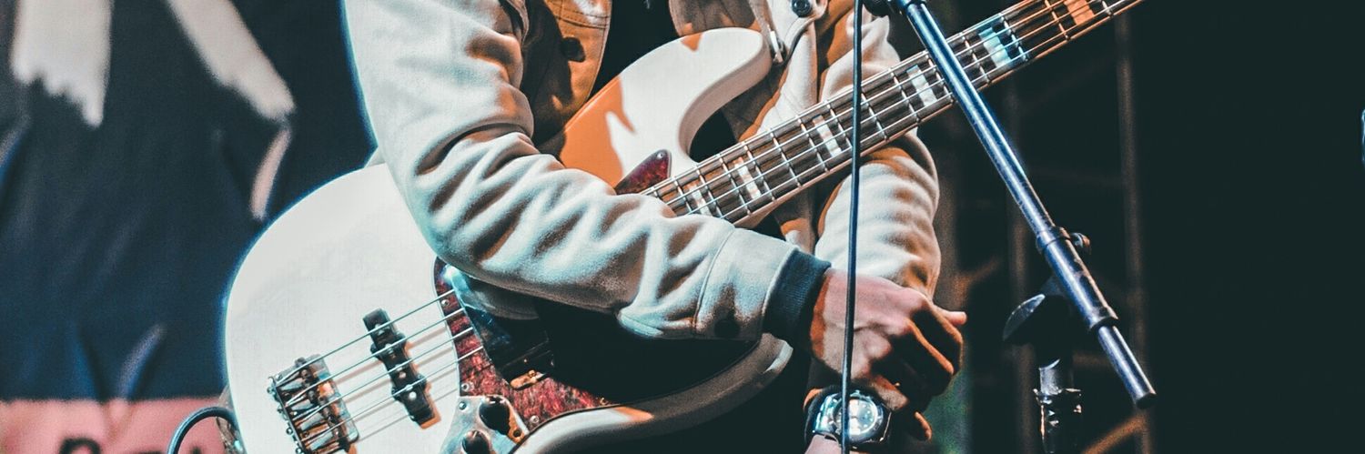 imanknm's profile banner image