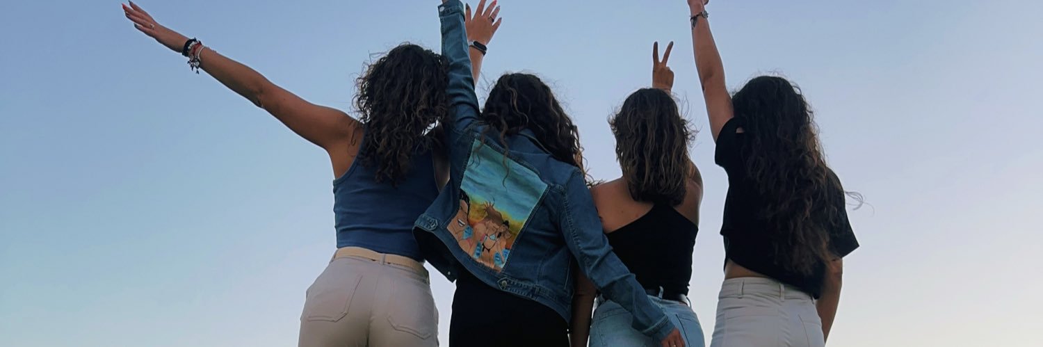 LauraHans93's profile banner image