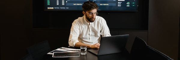 HerveAnalyst's profile banner image