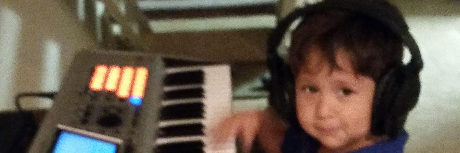 daBrownRecluse's profile banner image