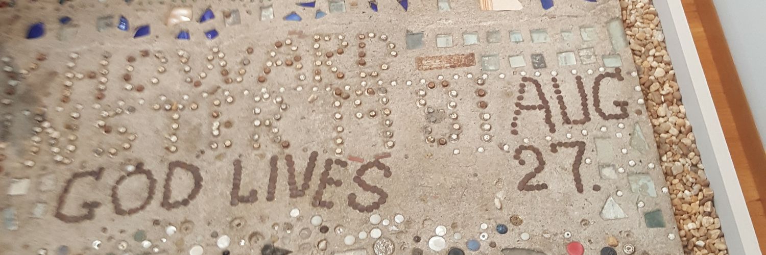 PrettyBrownEyes banner
