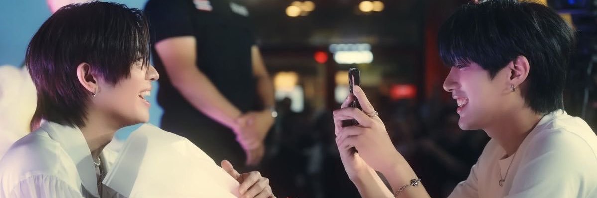 พี่วรรณ𝒅𝒊𝒘𝒂💚🩷☔️ banner