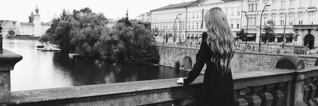 putriutamiR's profile banner image