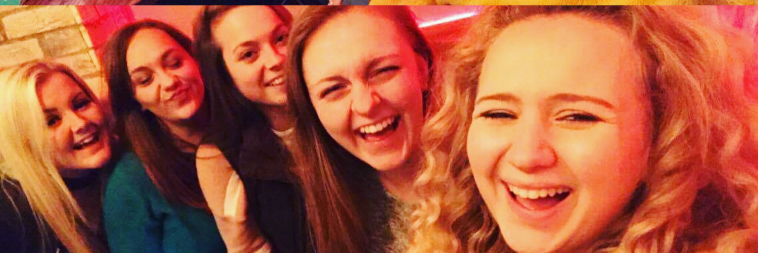 mollyhooper1997's profile banner image