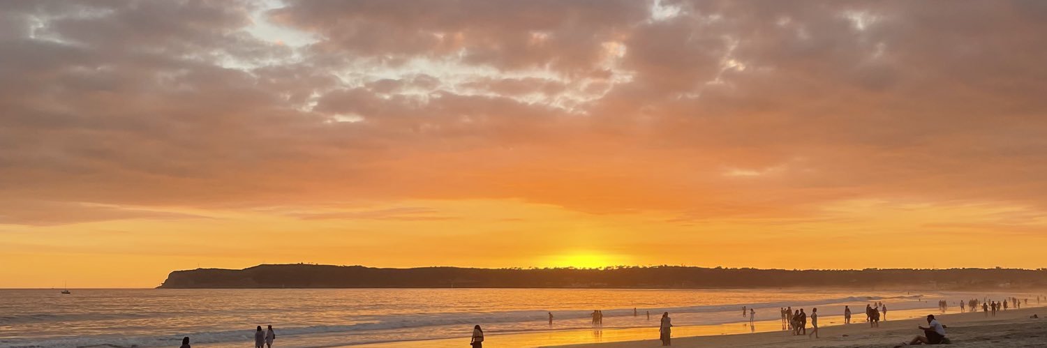 Camilleee_3's profile banner image