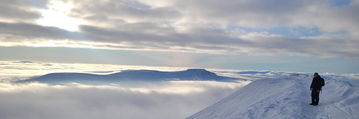 andyshutt07's profile banner image