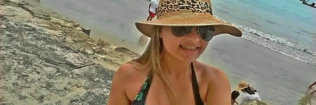 LarissaLimaReal's profile banner image