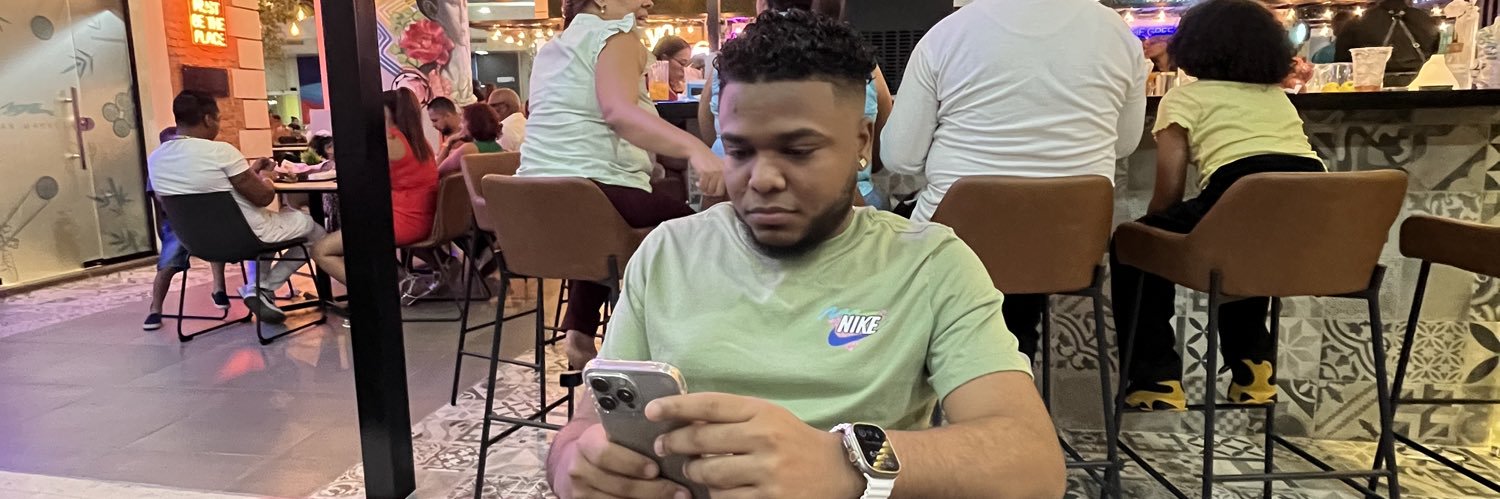 LuisJohnjairo's profile banner image