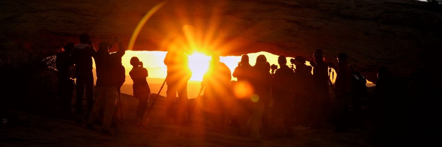 alongat ❤️‍🩹 banner