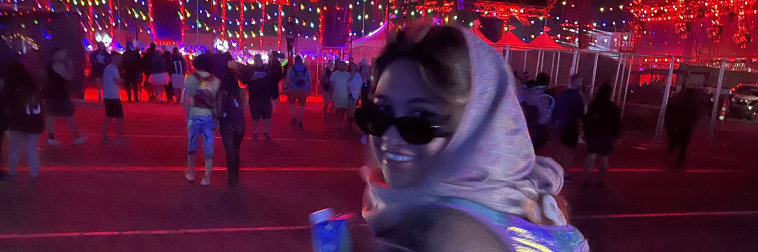 Dammariss_'s profile banner image