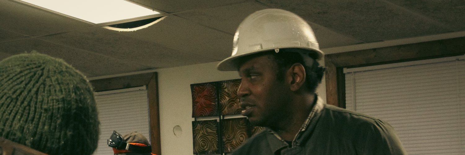 Charliose's profile banner image