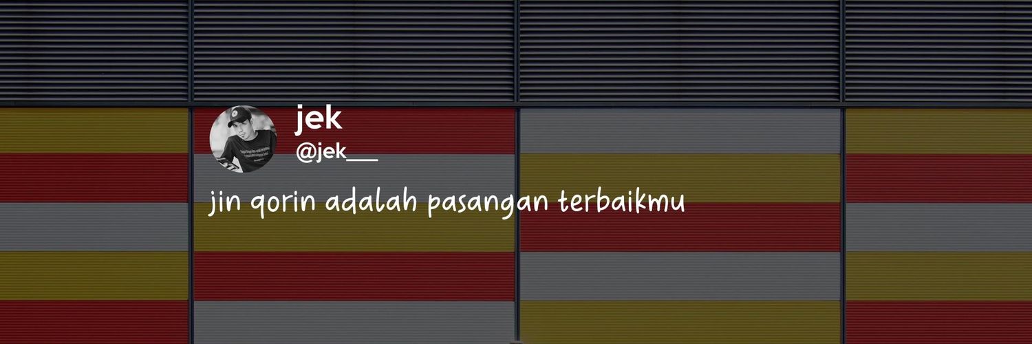 SariBenett's profile banner image