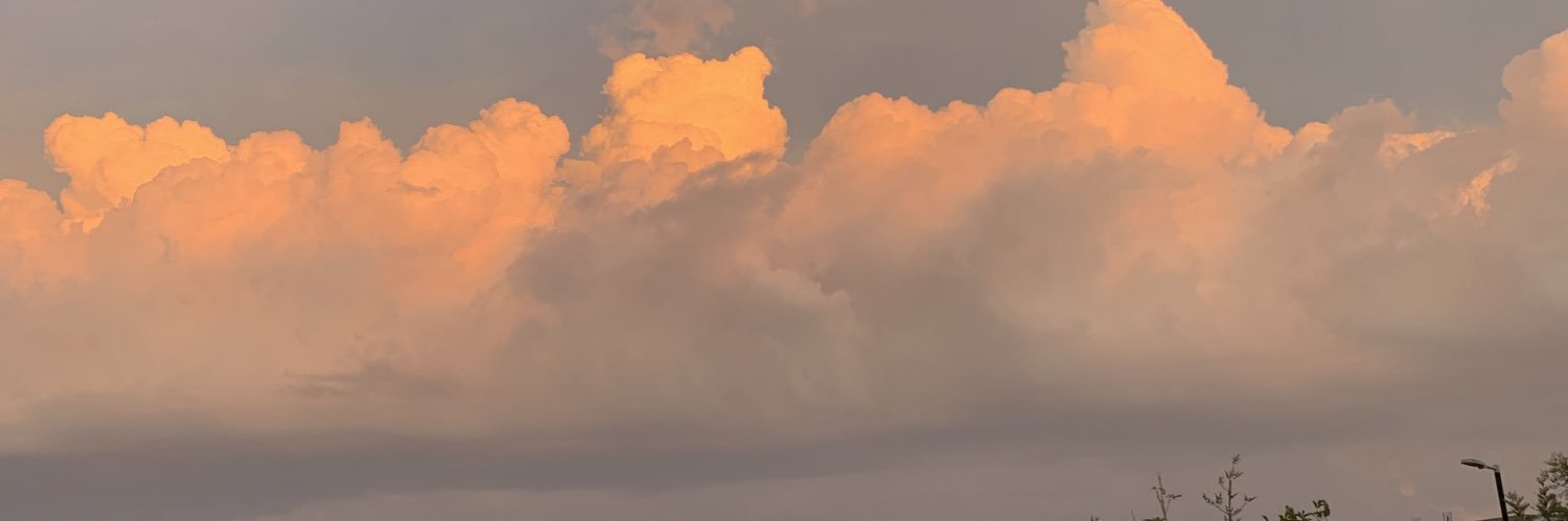 DanielaAlvareez's profile banner image