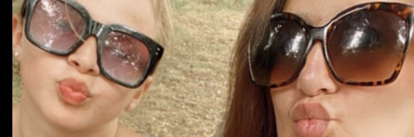 Kiki_Munro's profile banner image