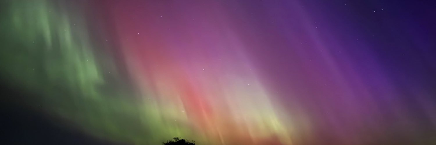 suma_priya's profile banner image
