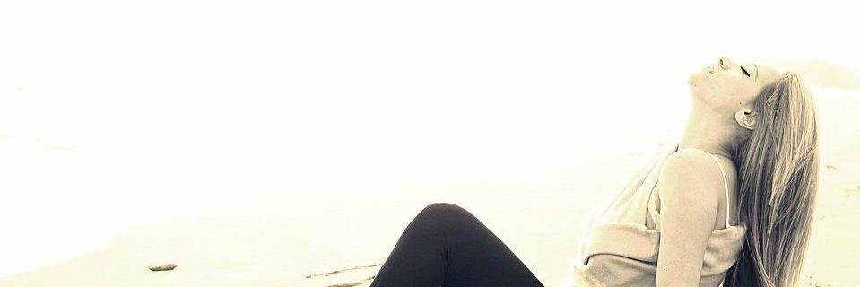 1733Merve's profile banner image