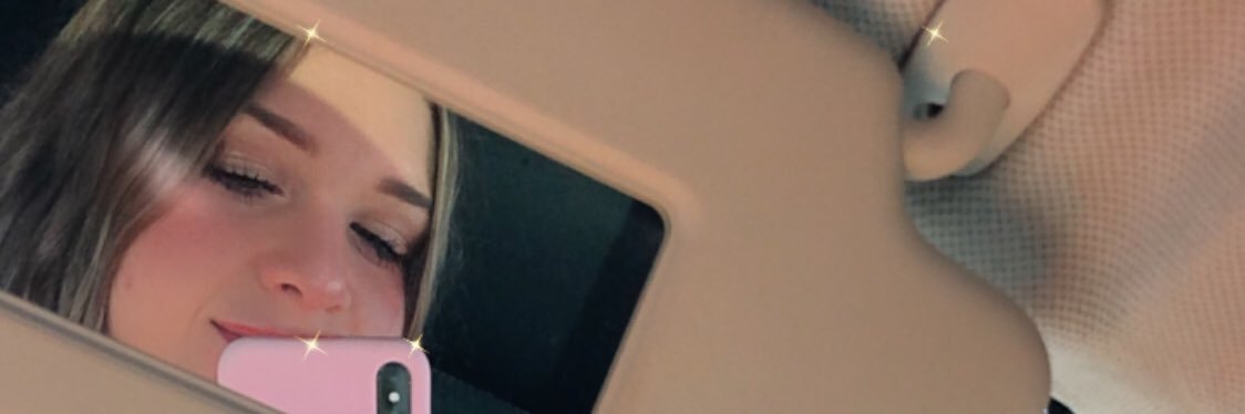 LoreGaarcia's profile banner image