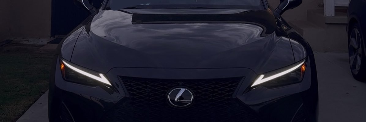 𝑙𝑒𝑠 ♡ banner