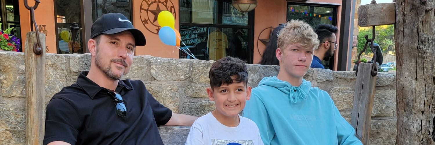 ARoseTre's profile banner image