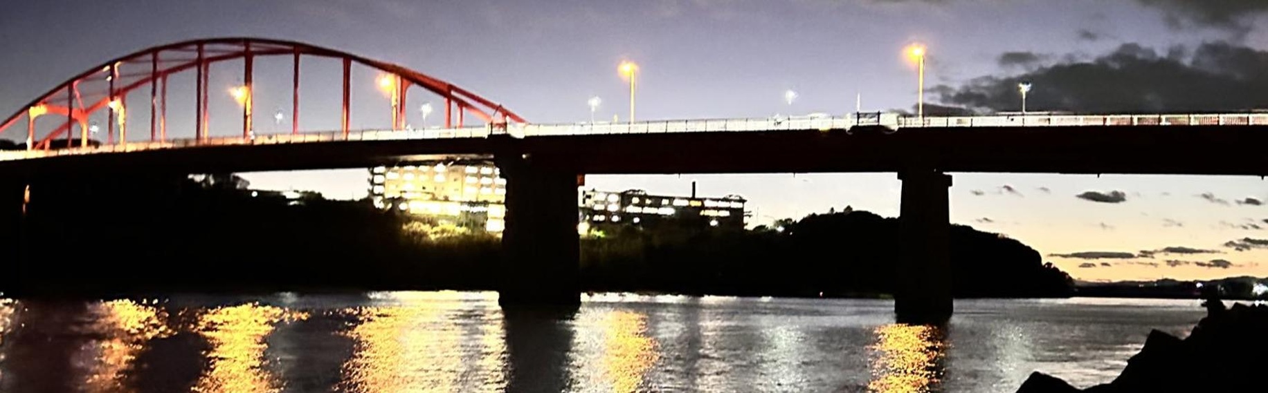 雲母 banner