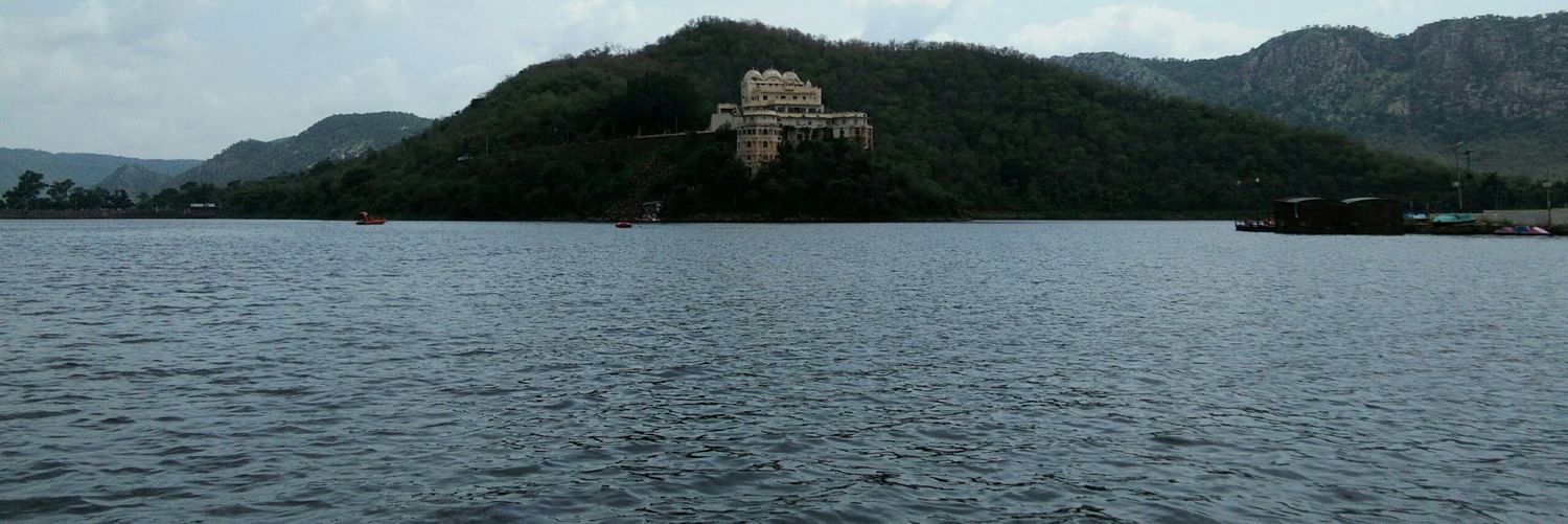 RascalSubbu's profile banner image