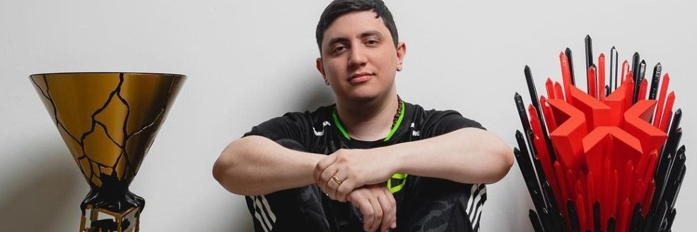 FeelingxD_'s profile banner image