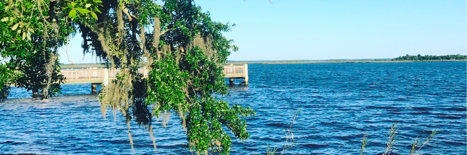 EmilyOhLowe's profile banner image