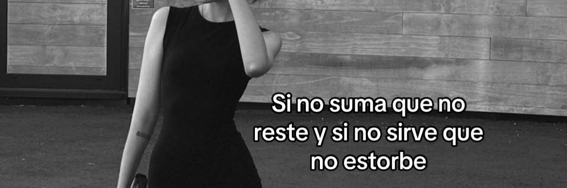 paulinalili's profile banner image
