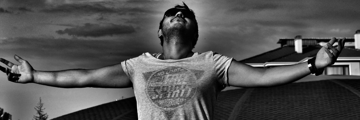 HamzAltintas's profile banner image