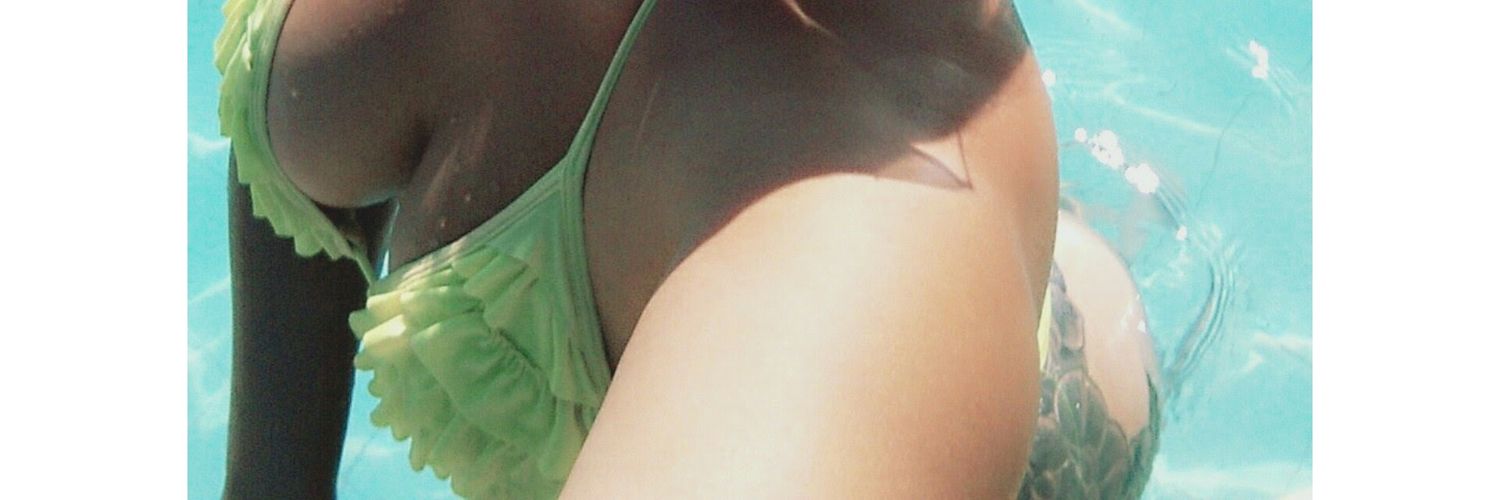 Alinecabralffc's profile banner image