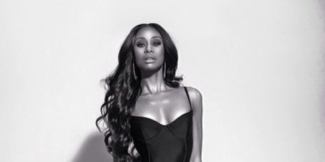 Model_Mo's profile banner image