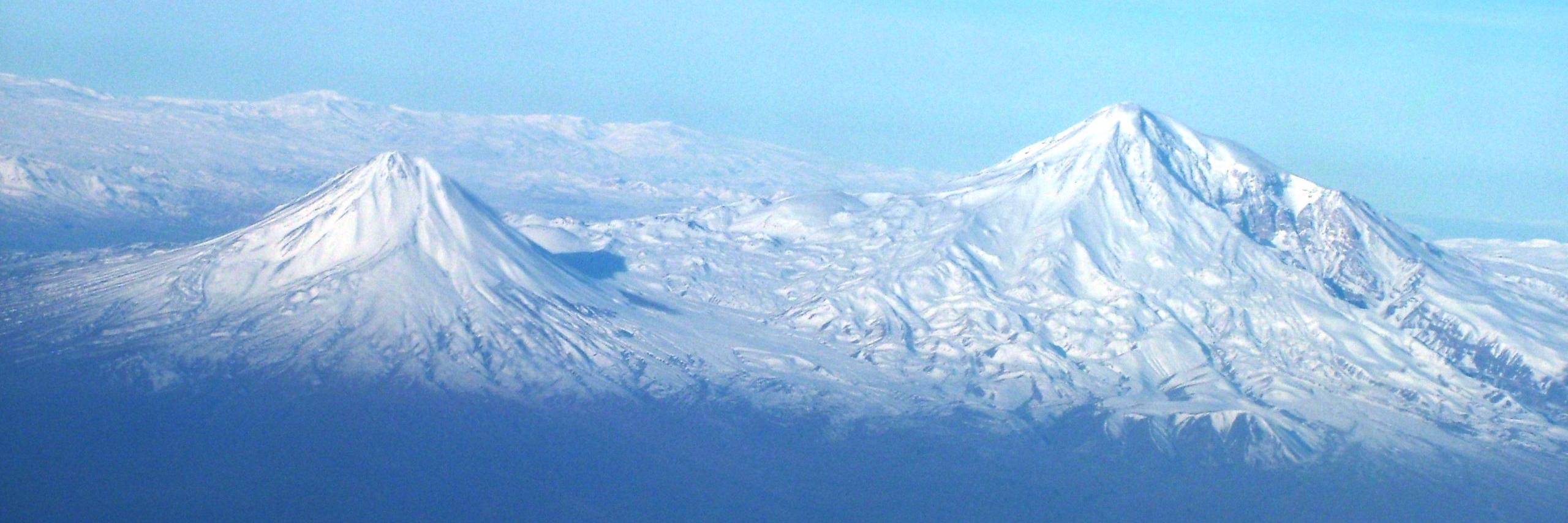 ArmineSahakyann's profile banner image