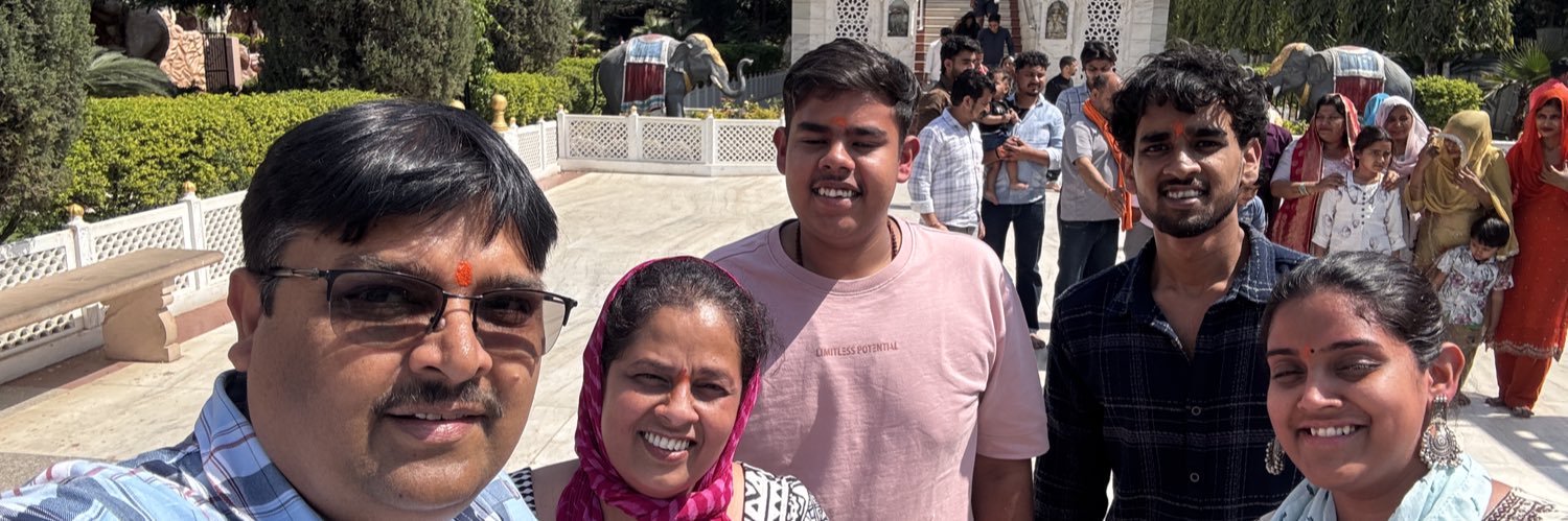 vatsrajeev69's profile banner image