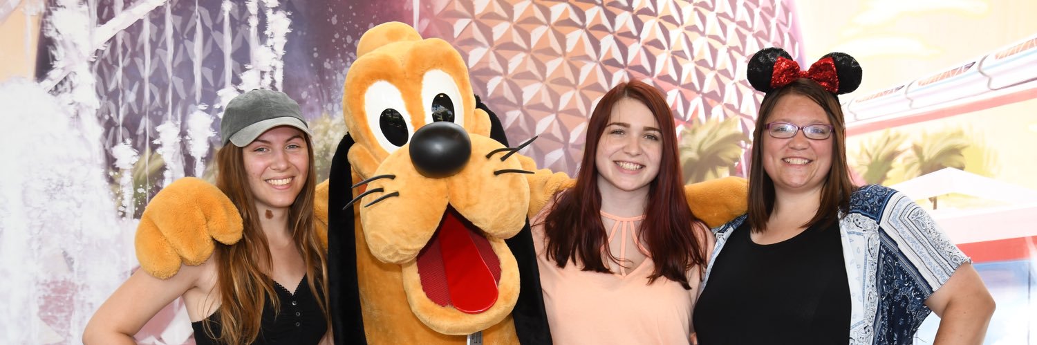 _kelsievaughn's profile banner image