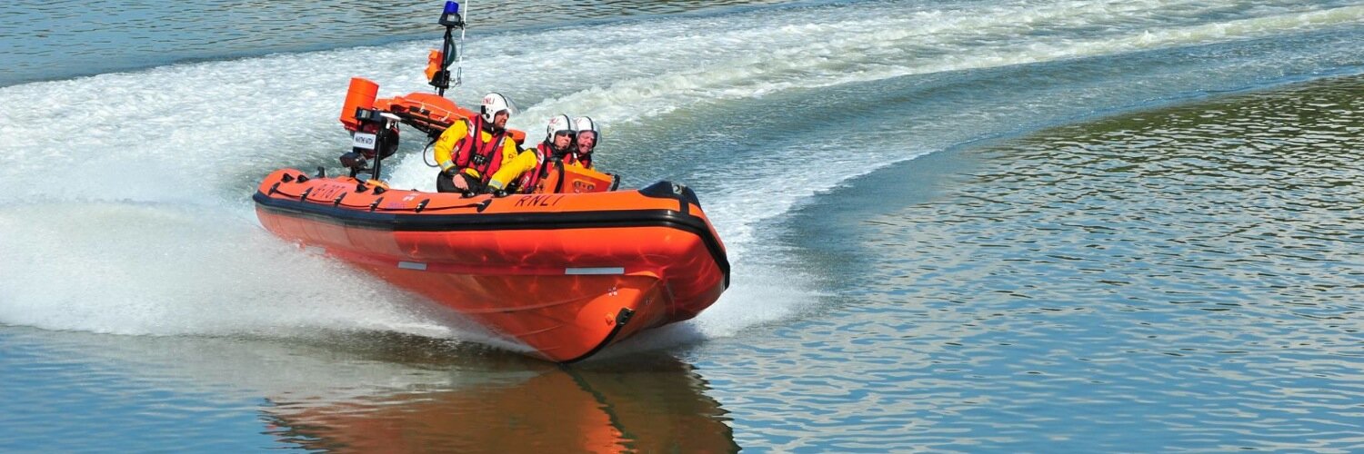 Crosshaven RNLI banner