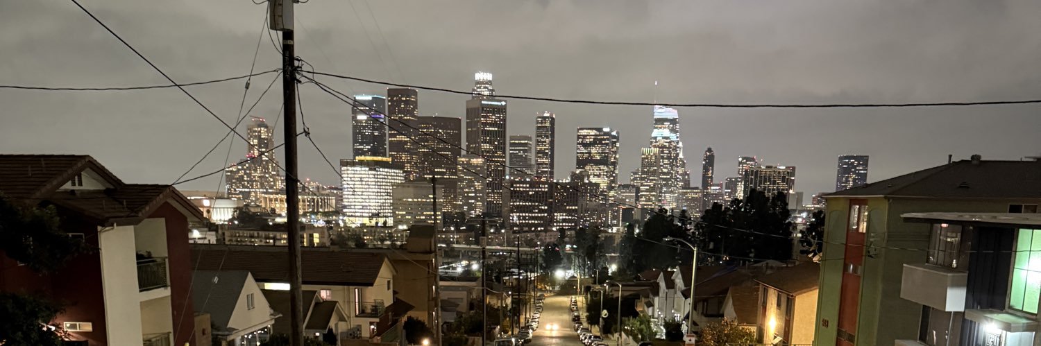 d_ezmo's profile banner image