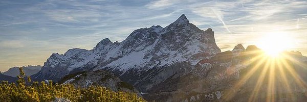 EtClaude Profile Banner