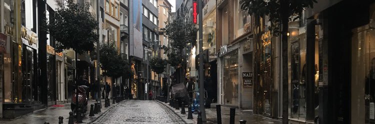 ReemMuaither's profile banner image